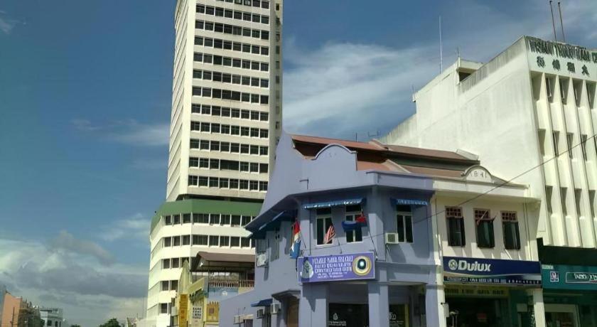 Id Hotel Yayasan Segamat Exterior foto