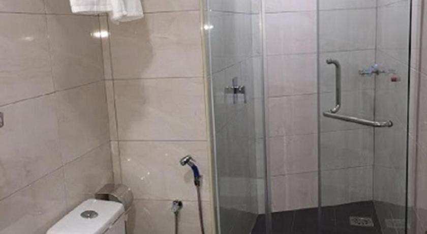 Id Hotel Yayasan Segamat Exterior foto