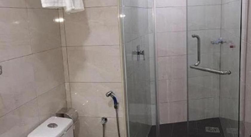Id Hotel Yayasan Segamat Exterior foto